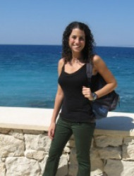 Nesli Tovi
